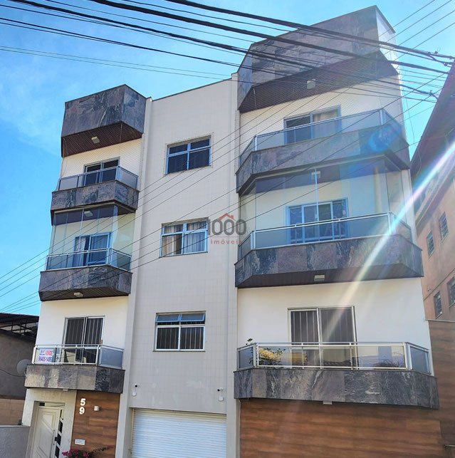 Apartamento com 3 quartos para venda no bairro Santa Cecília em Juiz de Fora, MG