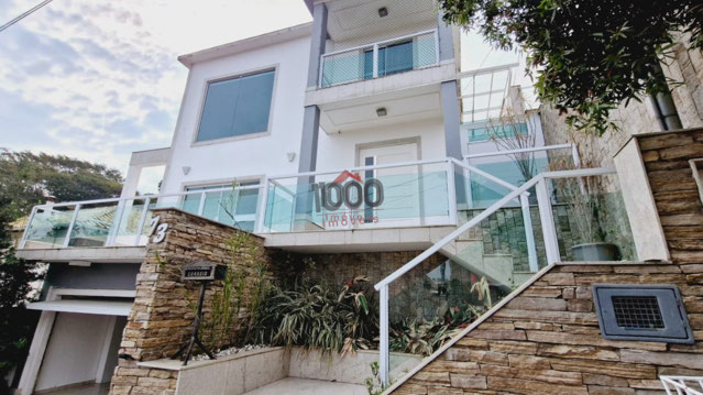 Casa com 3 quartos para venda no bairro Portal da Torre em Juiz de Fora, MG