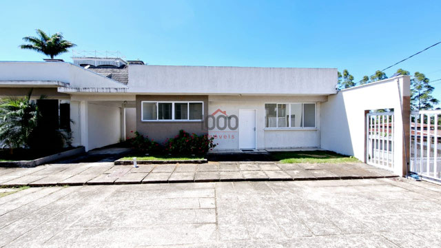 Casa com 2 quartos para venda no bairro Parque Jardim da Serra em Juiz de Fora, MG