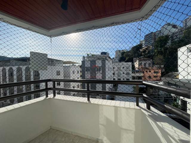 Vista livre ensolarada