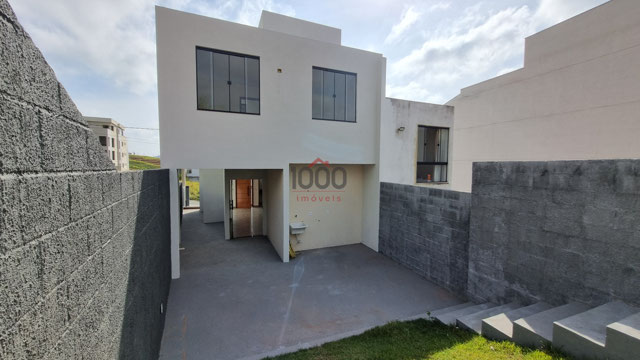 Casa com 3 quartos à venda, 105 m² por R$ 547.000,00 - Cerâmica - Juiz de Fora/MG