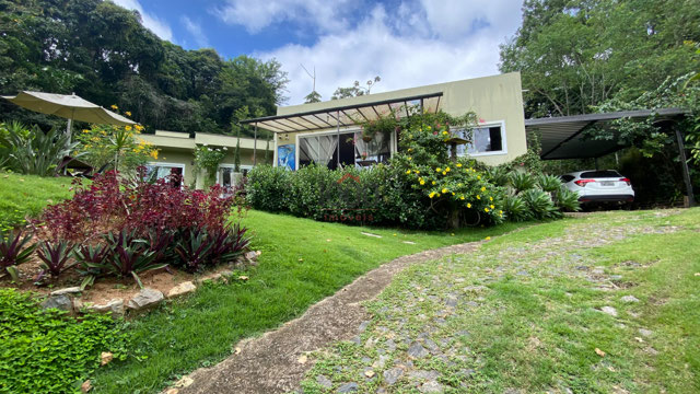 Casa com 2 quartos para venda no bairro Floresta em Juiz de Fora, MG