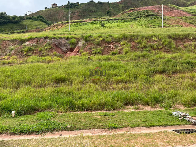 Lote / Terreno para venda no bairro Linhares em Juiz de Fora, MG