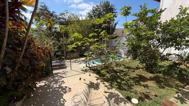 Casa com 4 quartos para venda no bairro Jardim laranjeira em Juiz de Fora, MG