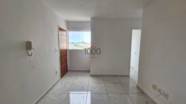 Apartamento com 2 quartos para venda no bairro Jardim de Alá em Juiz de Fora, MG