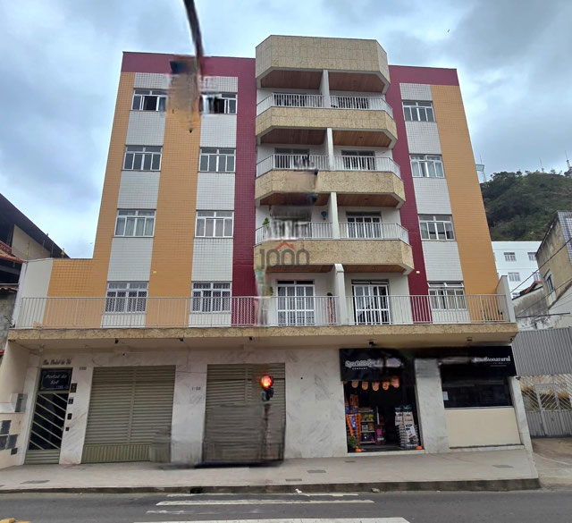 Apartamento com 2 quartos para venda no bairro Paineiras em Juiz de Fora, MG