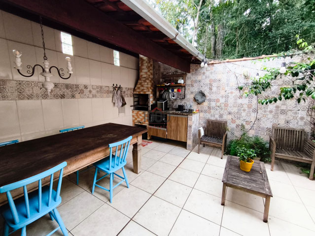 Apartamento garden com 2 quartos para venda no bairro Santa Terezinha em Juiz de Fora, MG