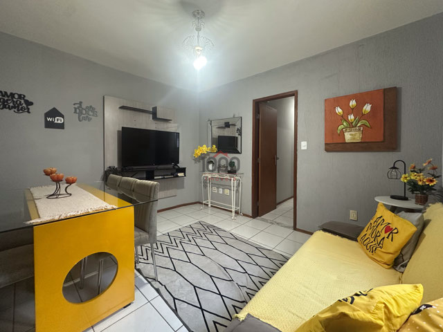 Apartamento com 2 quartos para venda no bairro Granbery em Juiz de Fora, MG