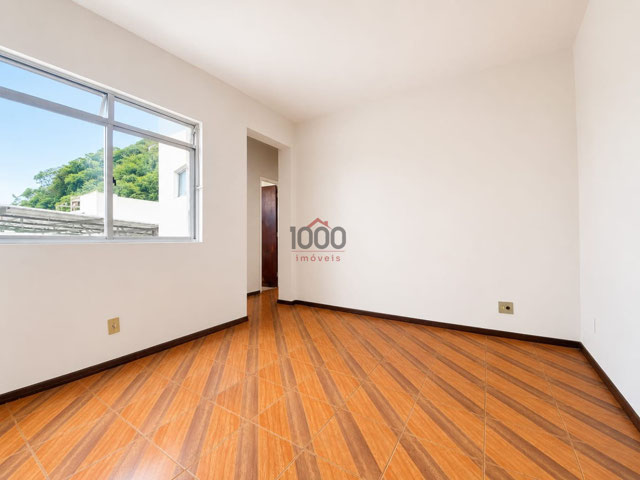Apartamento com 2 quartos para venda no bairro Paineiras em Juiz de Fora, MG