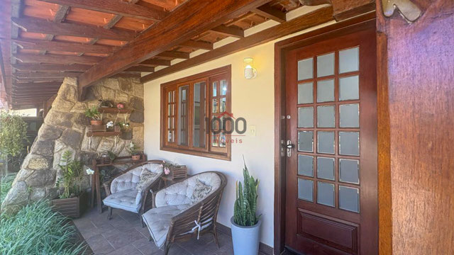Casa com 3 quartos para venda no bairro São Pedro em Juiz de Fora, MG