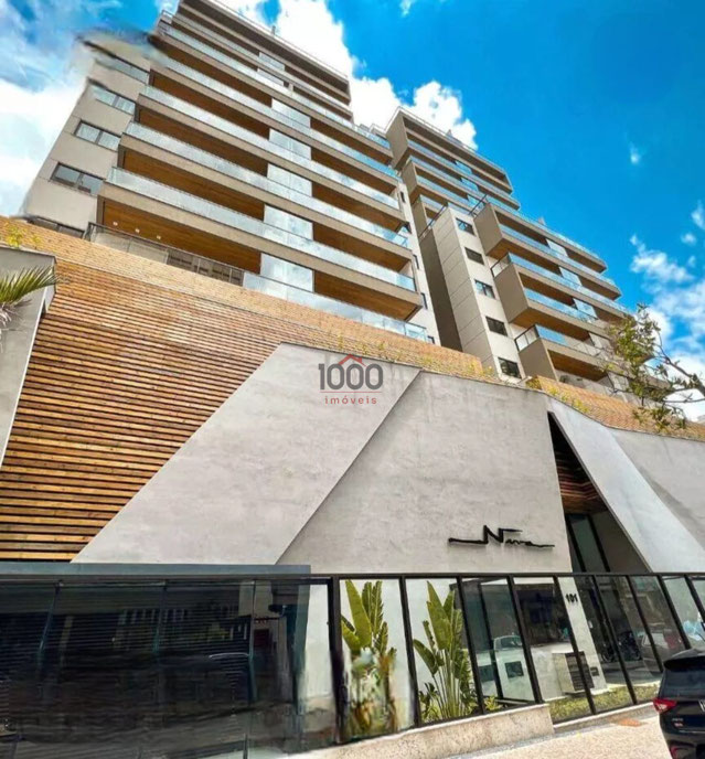 Apartamento com 4 quartos para venda no bairro Centro em Juiz de Fora, MG