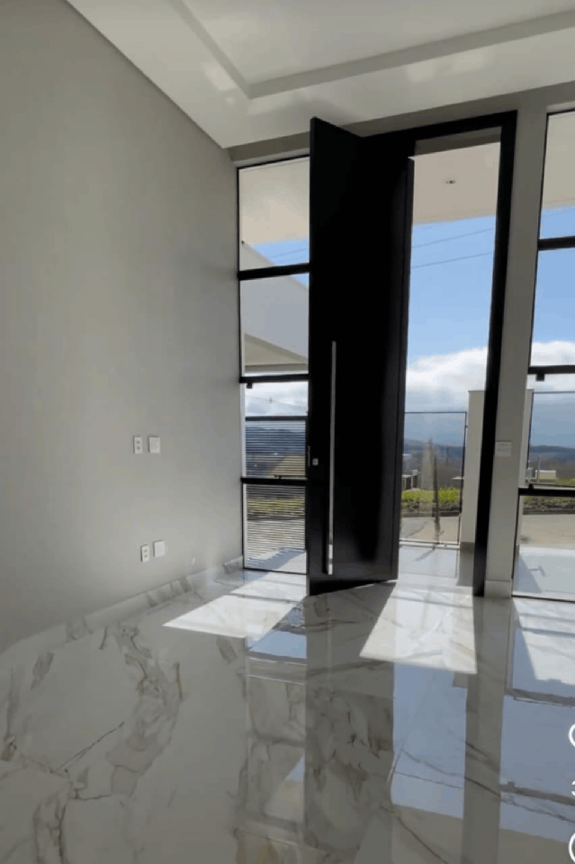 Foto cadastro cód. 24