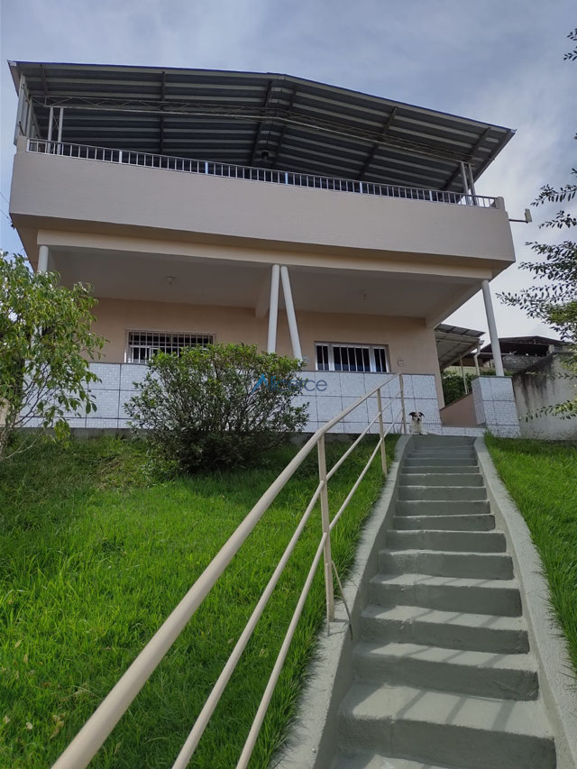 Casa à venda no Bairro Bandeirantes!
