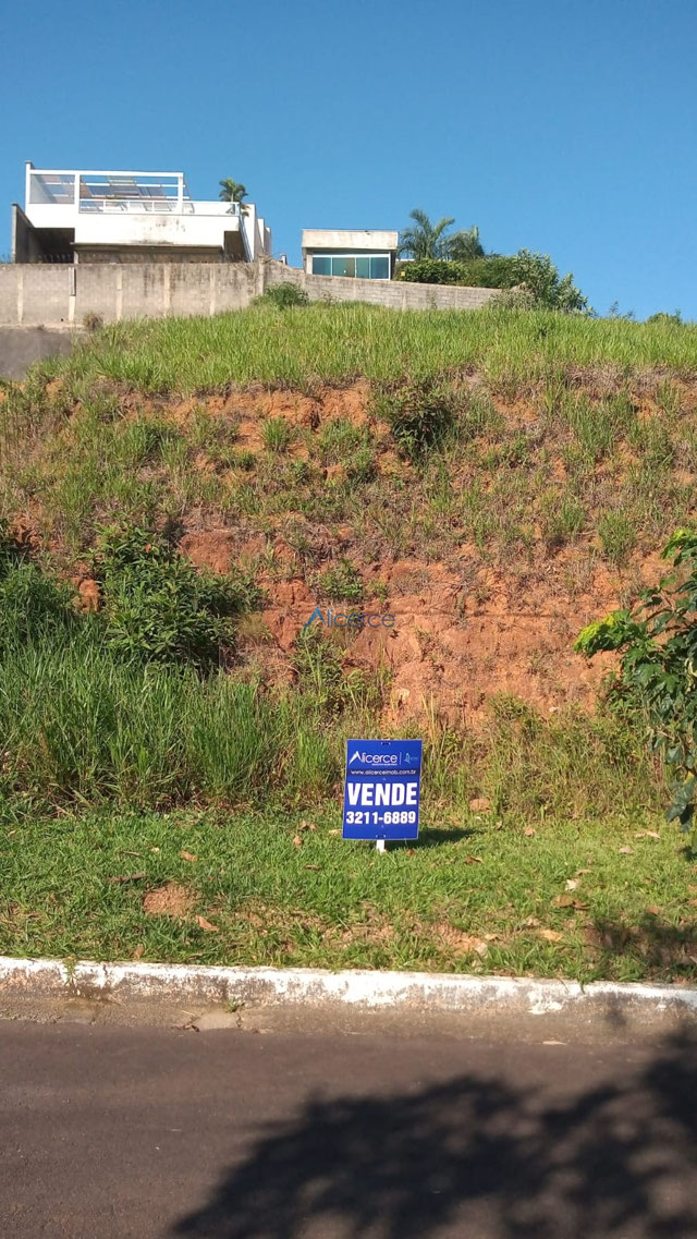 Terreno com 560m² no Mandala Park