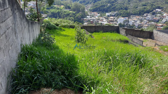 Terreno em um dos condomínios mais cobiçados da cidade, no Bosque Imperial!