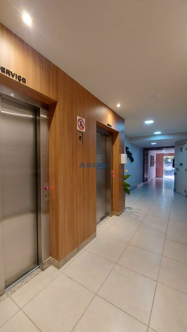Hall/Elevadores
