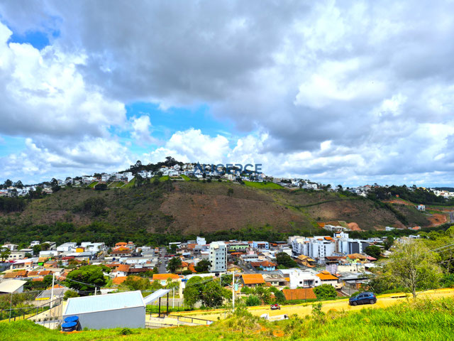 VISTA DO TERRENO