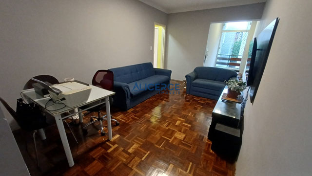 Sala de estar com varanda