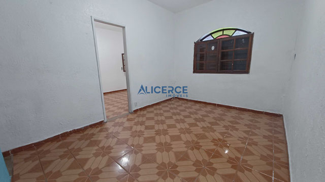 Sala de estar com entrada para quarto 1