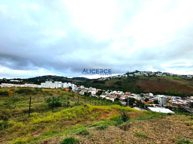 Vista lateral do lote
