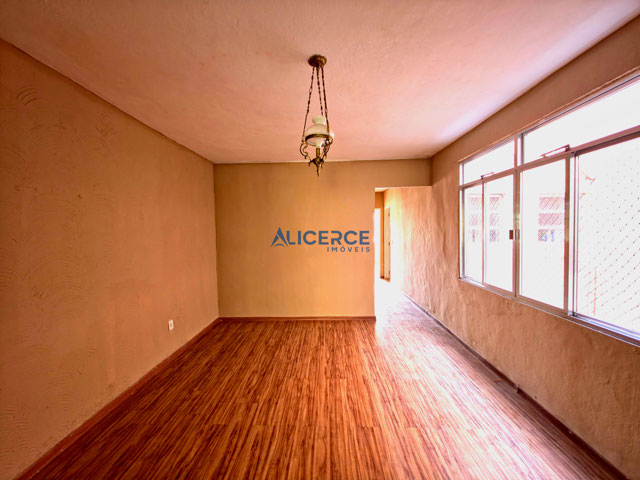 Cobertura à venda de 3 quartos com suíte de 124 m²!