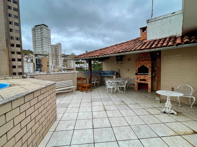 SEGUNDO PAVIMENTO: TERRAÇO