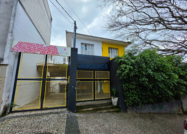 Casa à venda de 6 quartos na Rua Halfeld