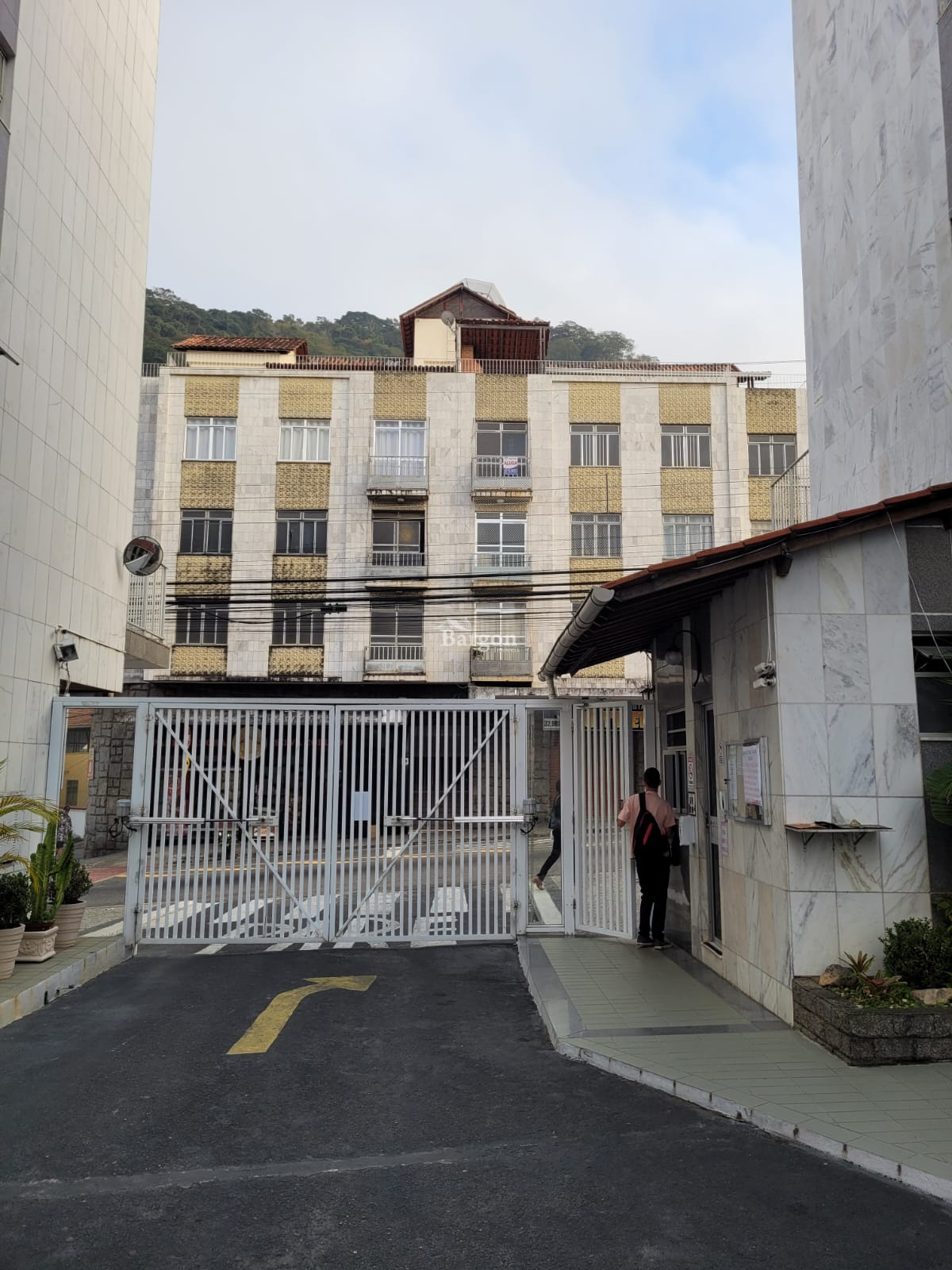 Apartamento à venda em Paineiras, Juiz de Fora - MG - Foto 1