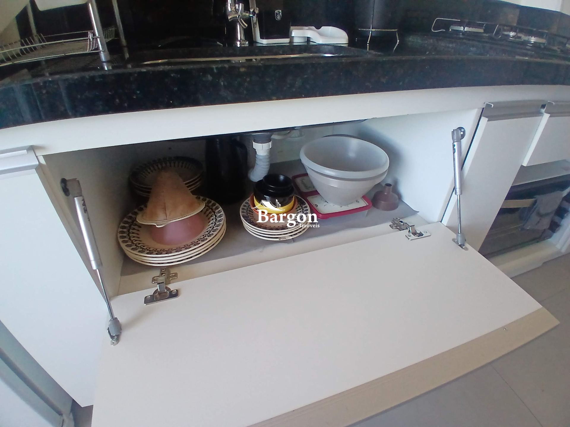 Apartamento para Alugar em Teixeiras, Juiz de Fora - MG - Foto 18