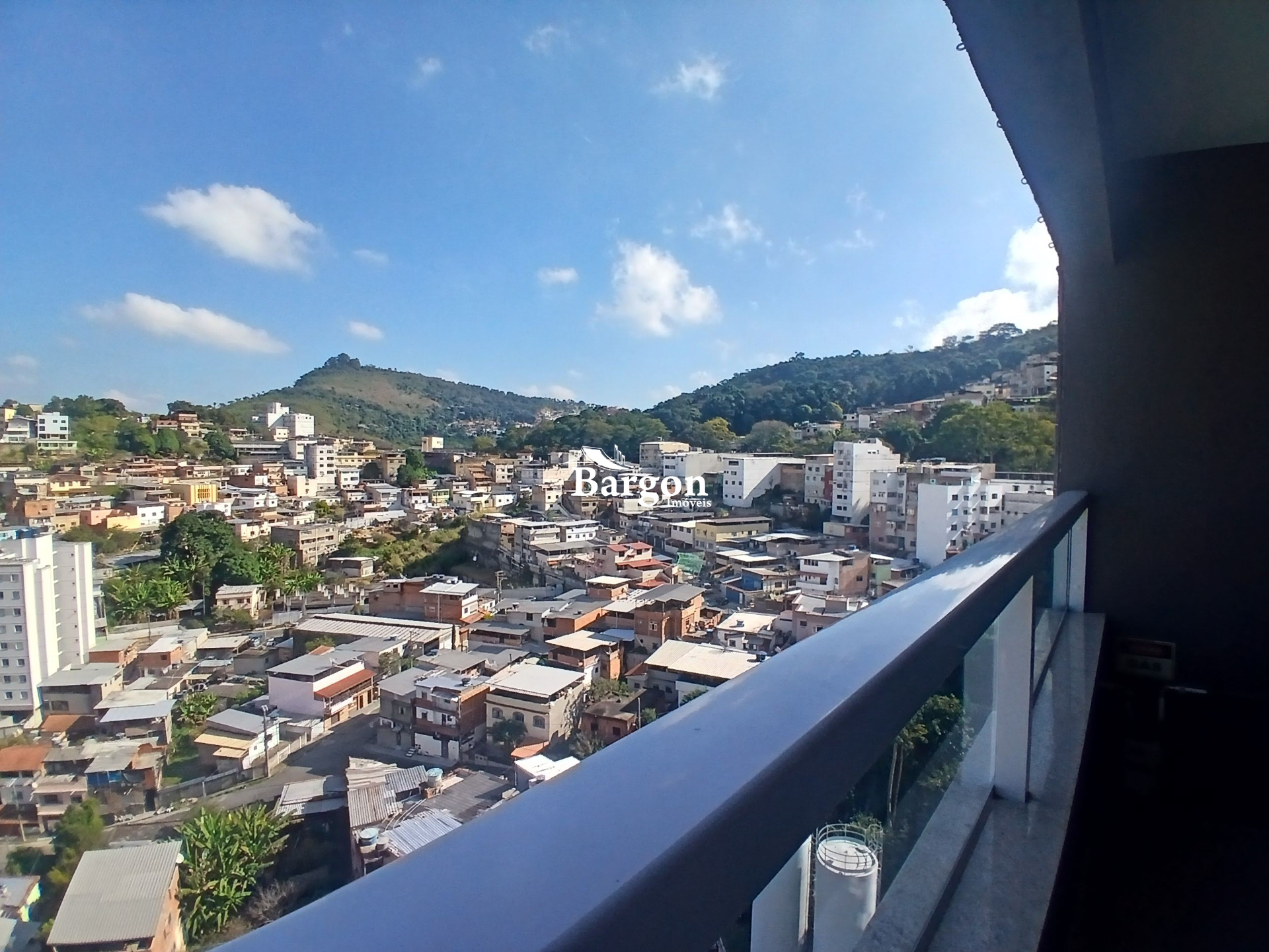 Apartamento para Alugar em Teixeiras, Juiz de Fora - MG - Foto 11