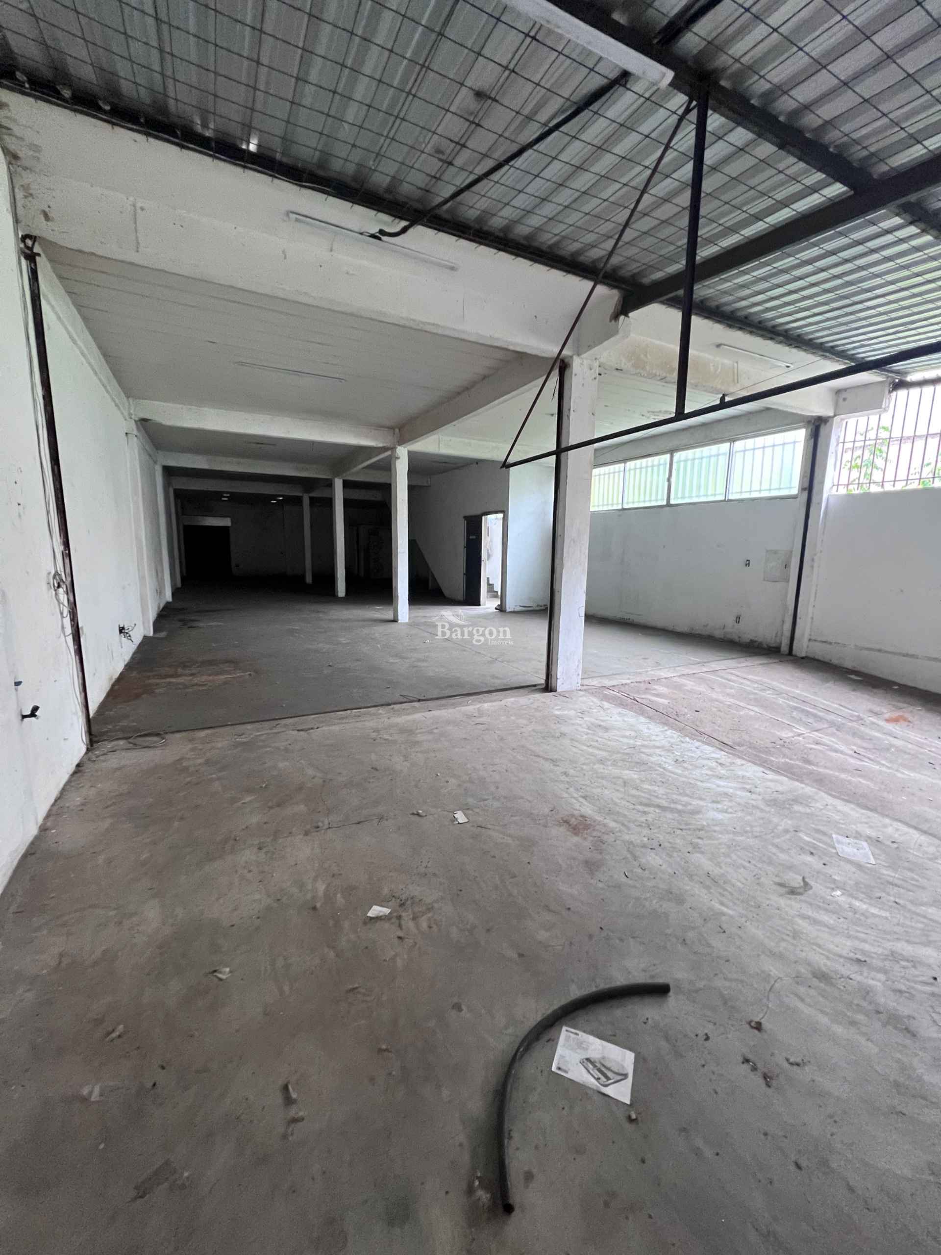 Galpão à venda em Linhares, Juiz de Fora - MG - Foto 1