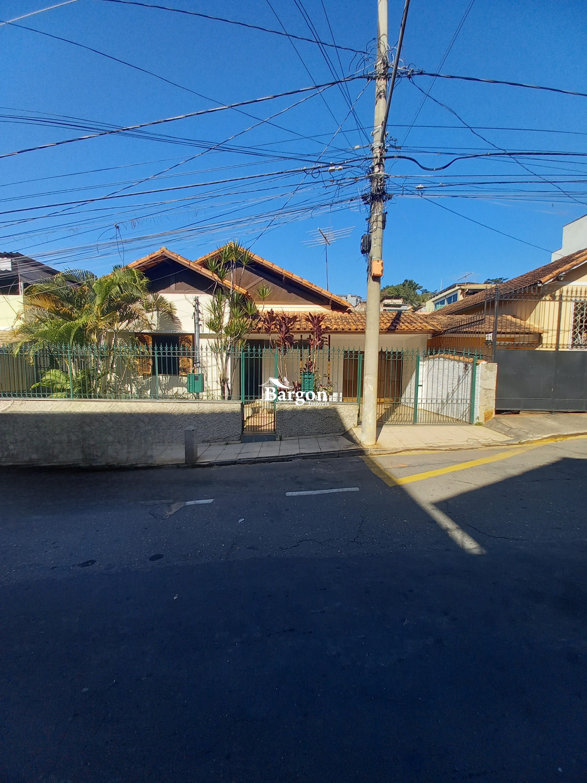 Casa à venda em Grajaú, Juiz de Fora - MG - Foto 1