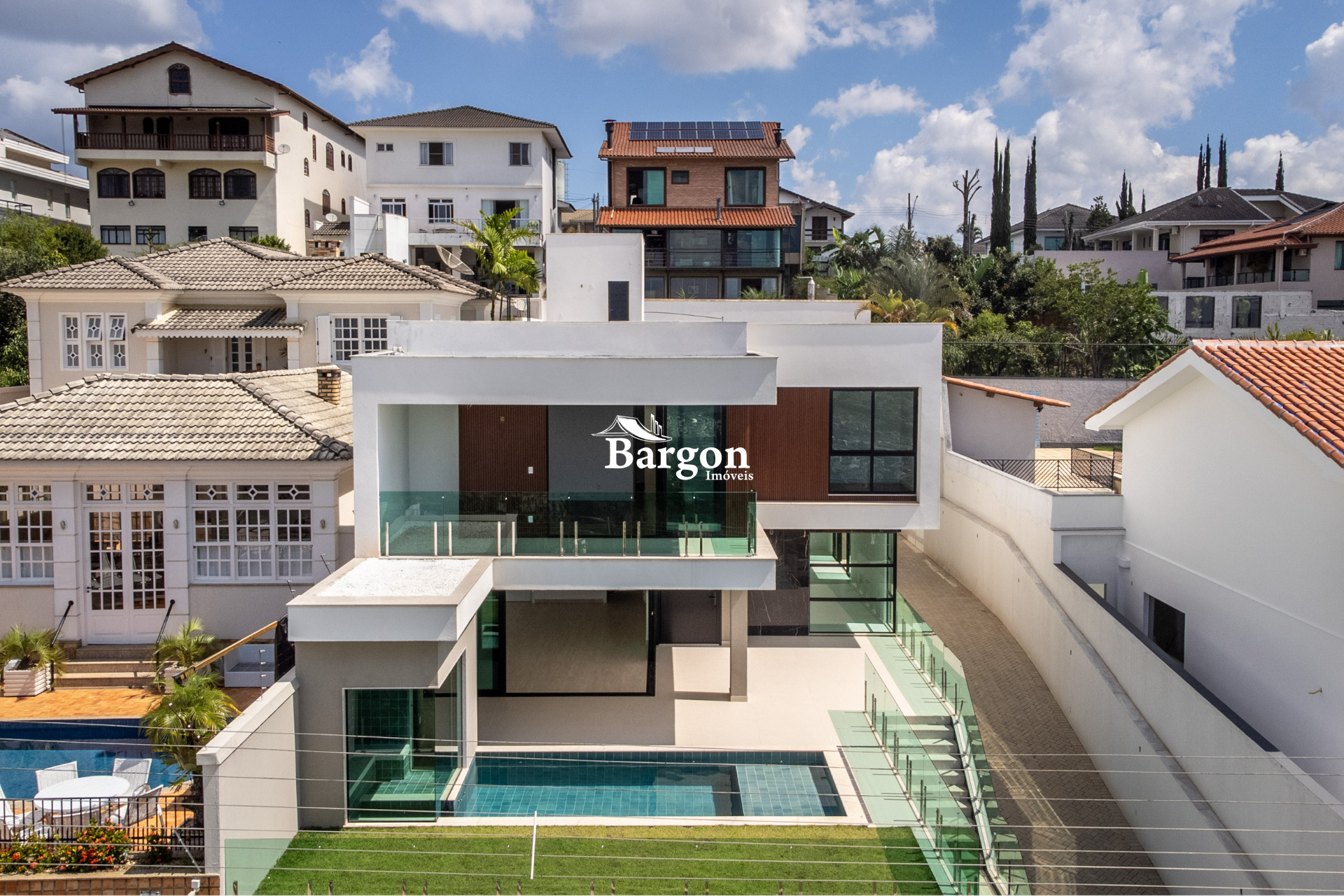 Casa à venda em Granville, Juiz de Fora - MG