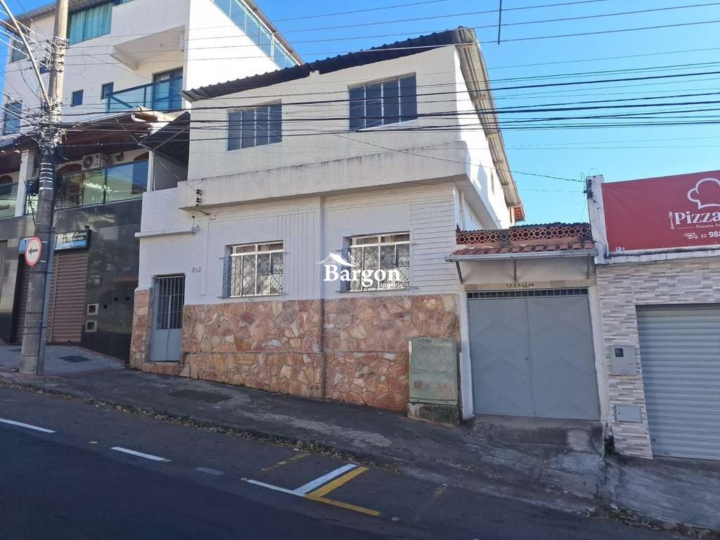 Casa à venda em São Mateus, Juiz de Fora - MG