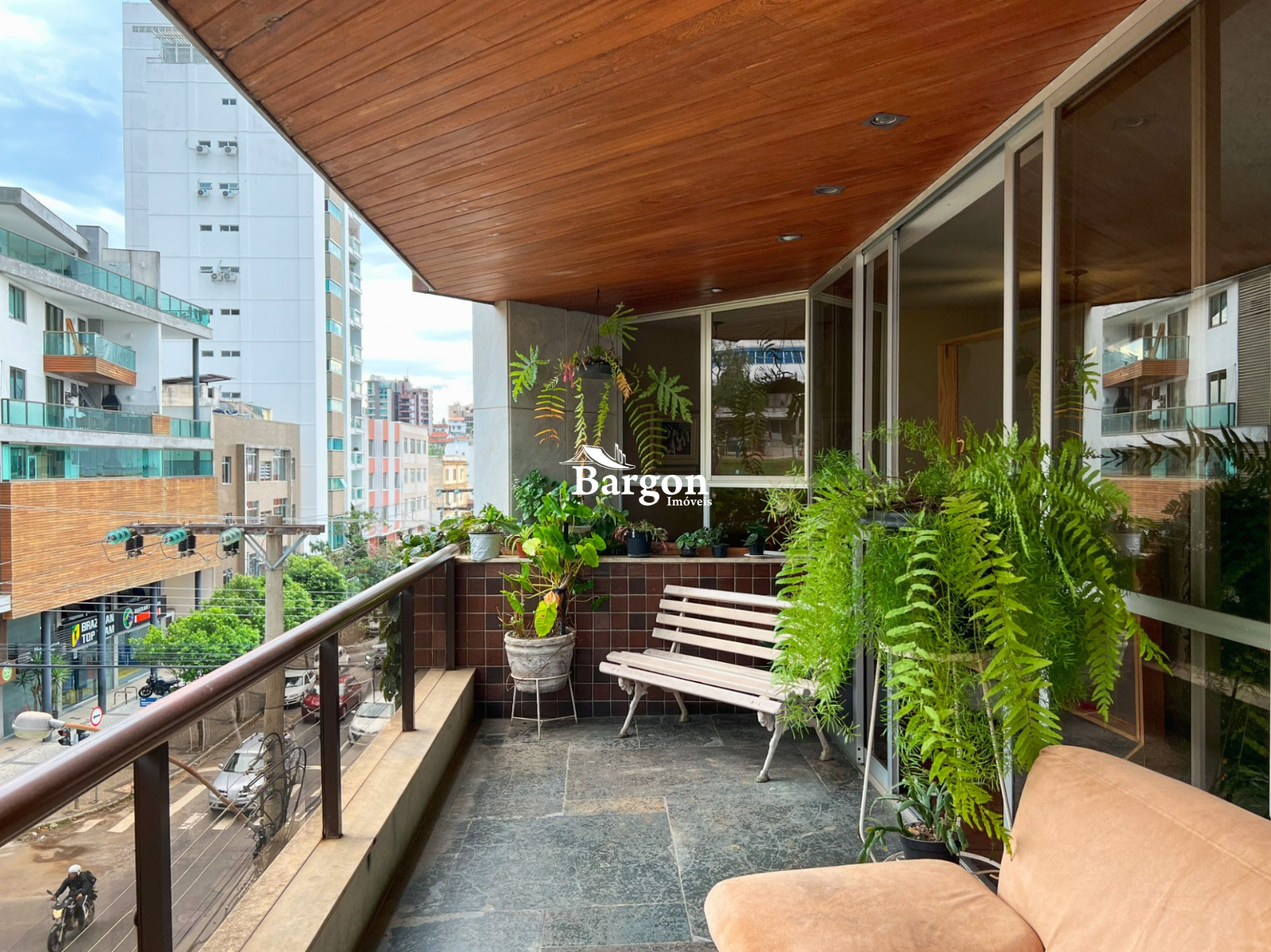 Apartamento à venda em Santa Helena, Juiz de Fora - MG