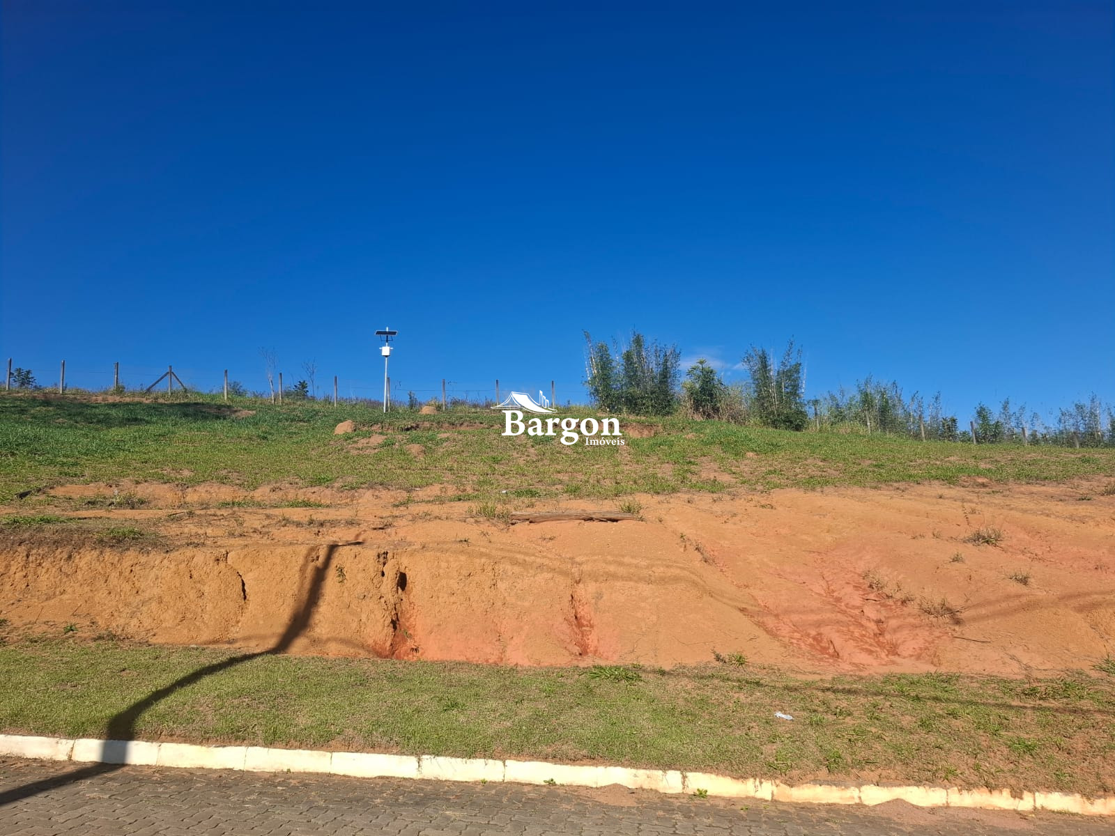 Terreno Residencial à venda em Salvaterra, Juiz de Fora - MG - Foto 1