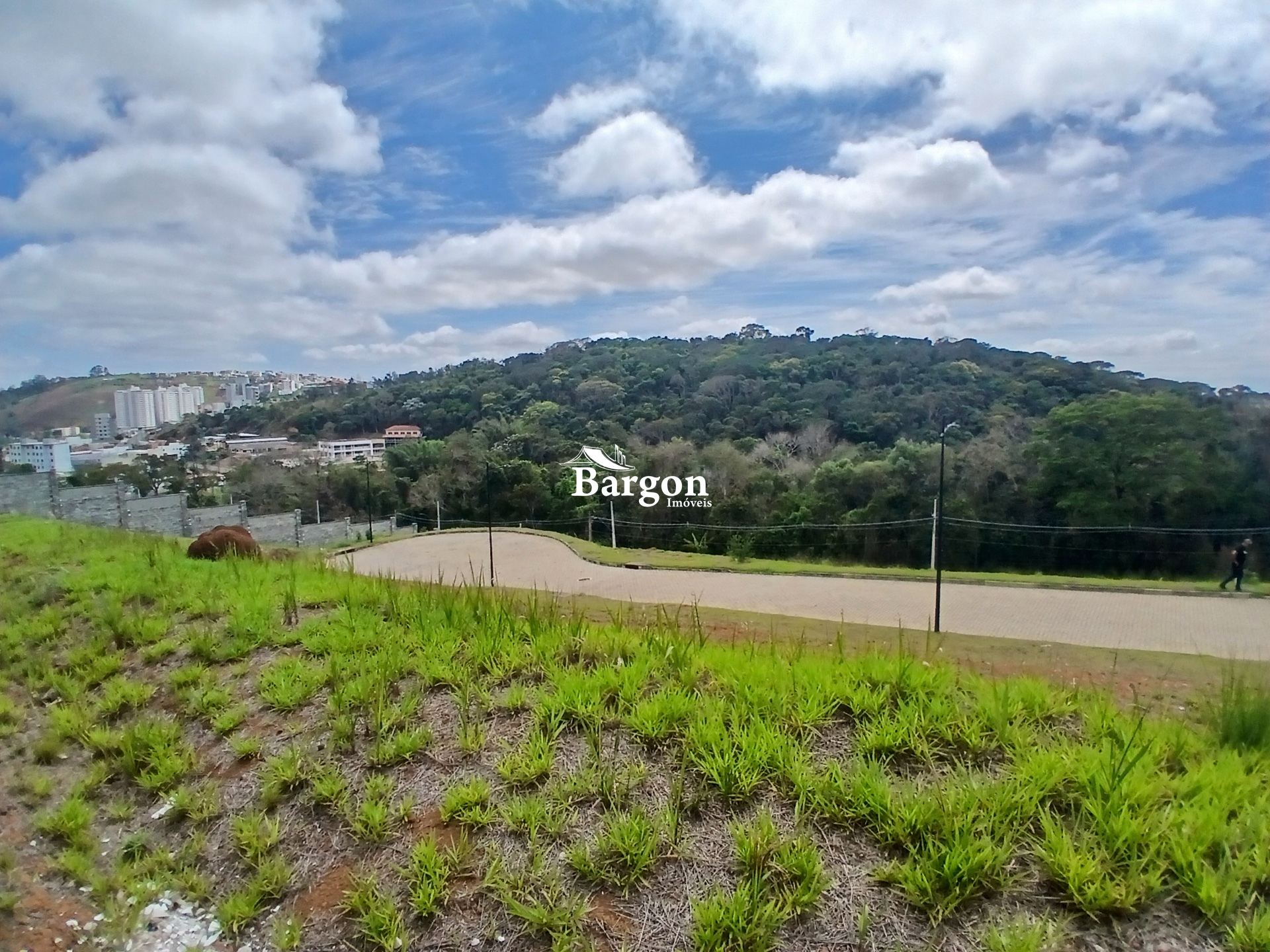 Terreno Residencial à venda em Aeroporto, Juiz de Fora - MG - Foto 2
