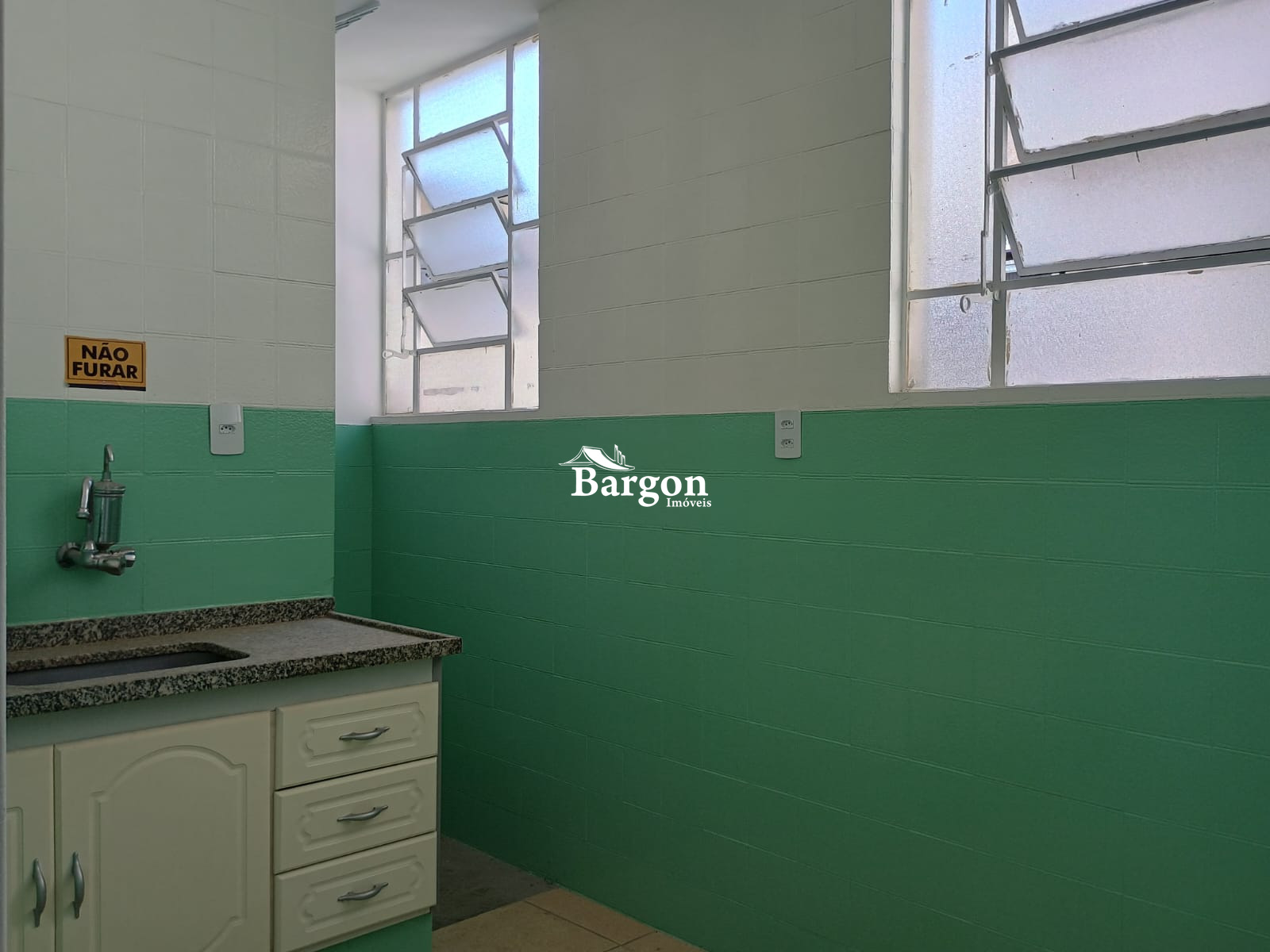 Apartamento para Alugar em Paineiras, Juiz de Fora - MG - Foto 6