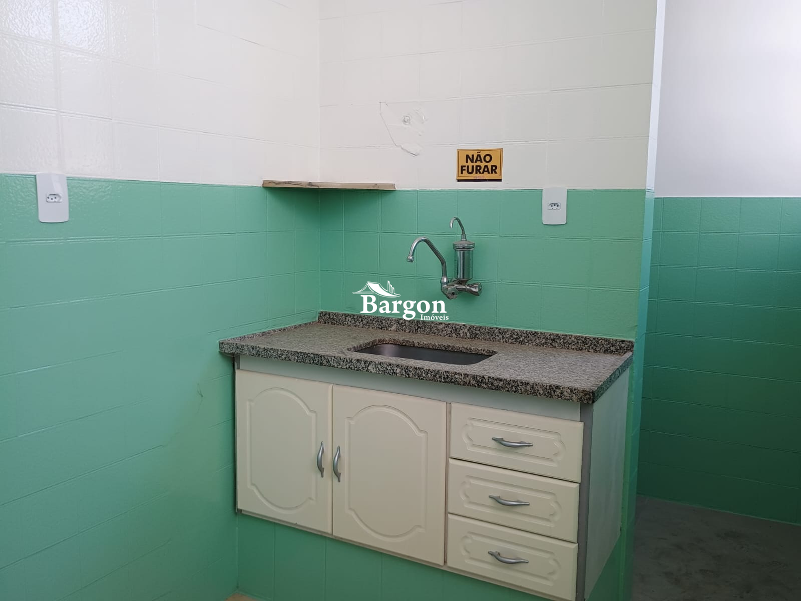 Apartamento para Alugar em Paineiras, Juiz de Fora - MG - Foto 7