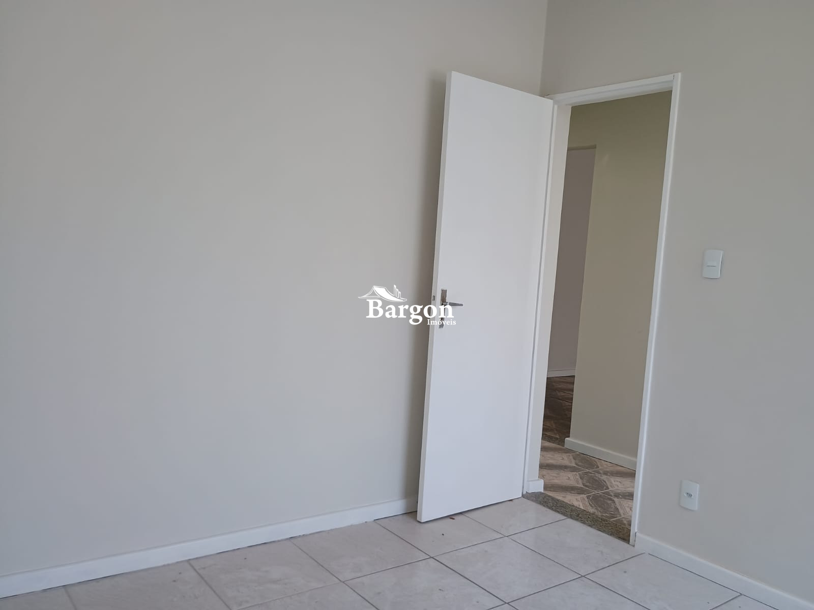 Apartamento para Alugar em Paineiras, Juiz de Fora - MG - Foto 17