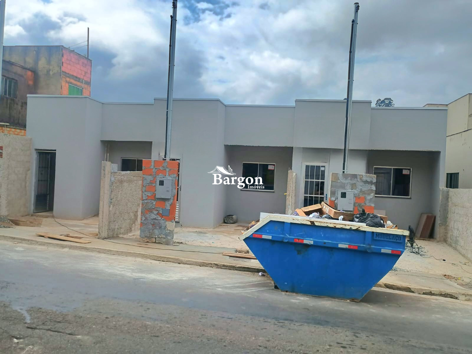 Casa à venda em Santos Dumont, Juiz de Fora - MG