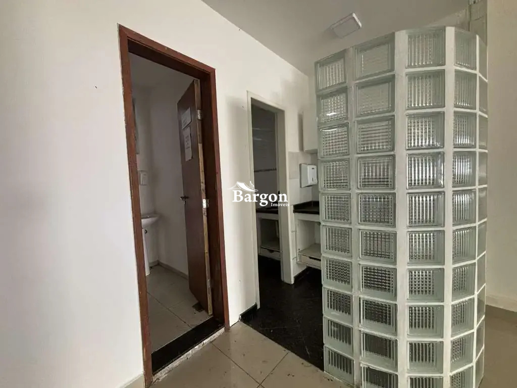 Imóvel Comercial para Alugar em Centro, Juiz de Fora - MG - Foto 13