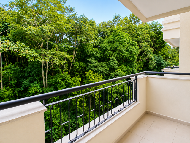 Varanda com vista para mata