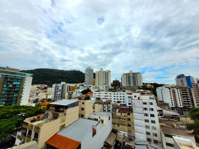 VISTA DA SALA E DOS QUARTOS