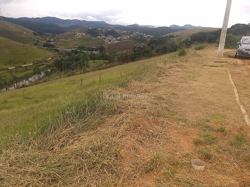 Ótimo terreno no Residencial Bela Vista, loteamento localizado a poucos metros do trevo de Matias com a BR 040.