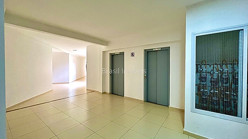 Hall apto com central de gás 