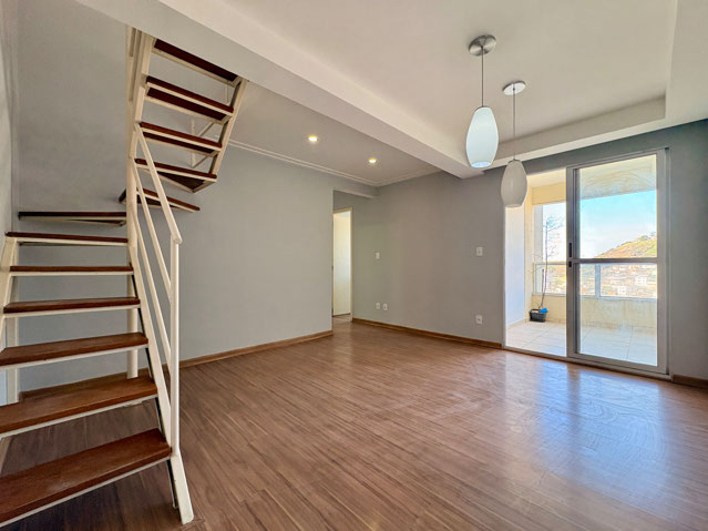 SALA (1° PAVIMENTO)