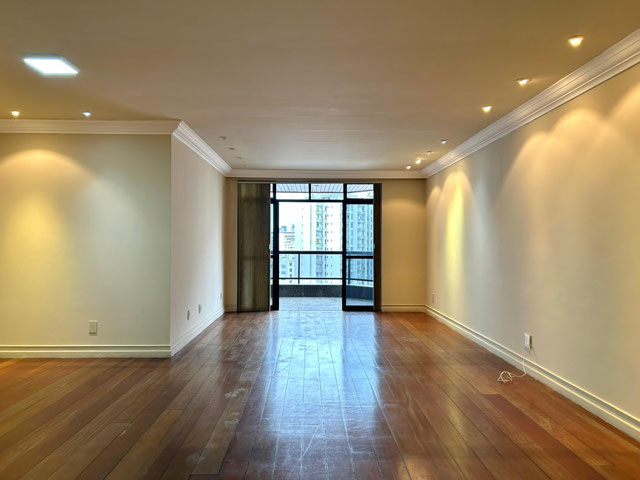 Sala (1º andar)