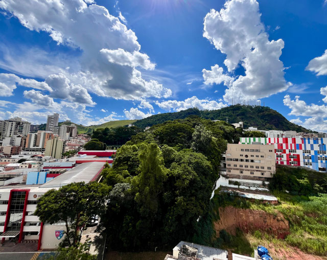 VISTA SALA E QUARTOS