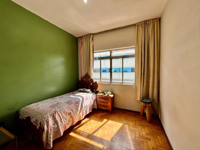 Quarto 01